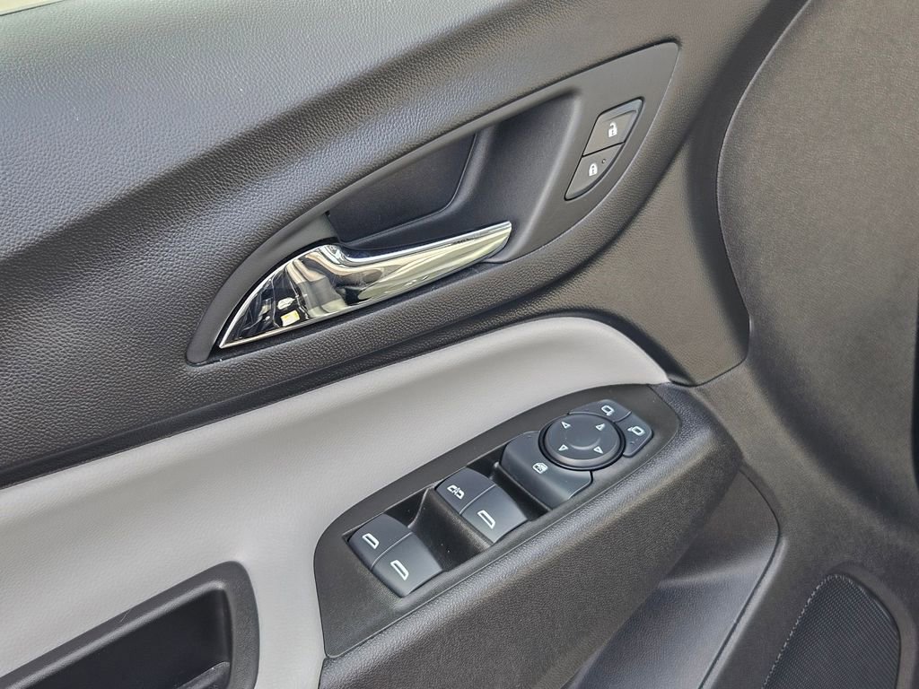 Used 2024 Chevrolet Equinox LS w/ LS Convenience Package AWD/4WD image 11