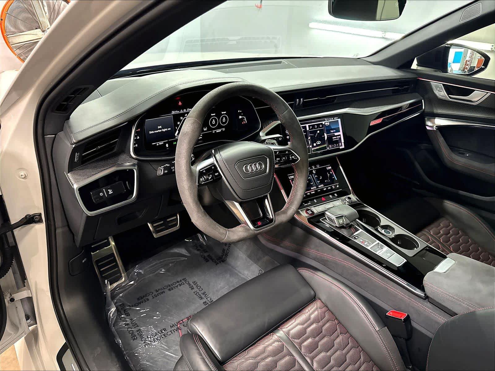 Used 2025 Audi RS 6 performance w/ Matte Carbon Package AWD/4WD image 15