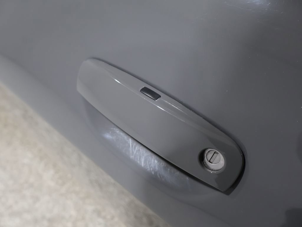 Used 2023 Dodge Challenger R/T w/ Plus Package image 10