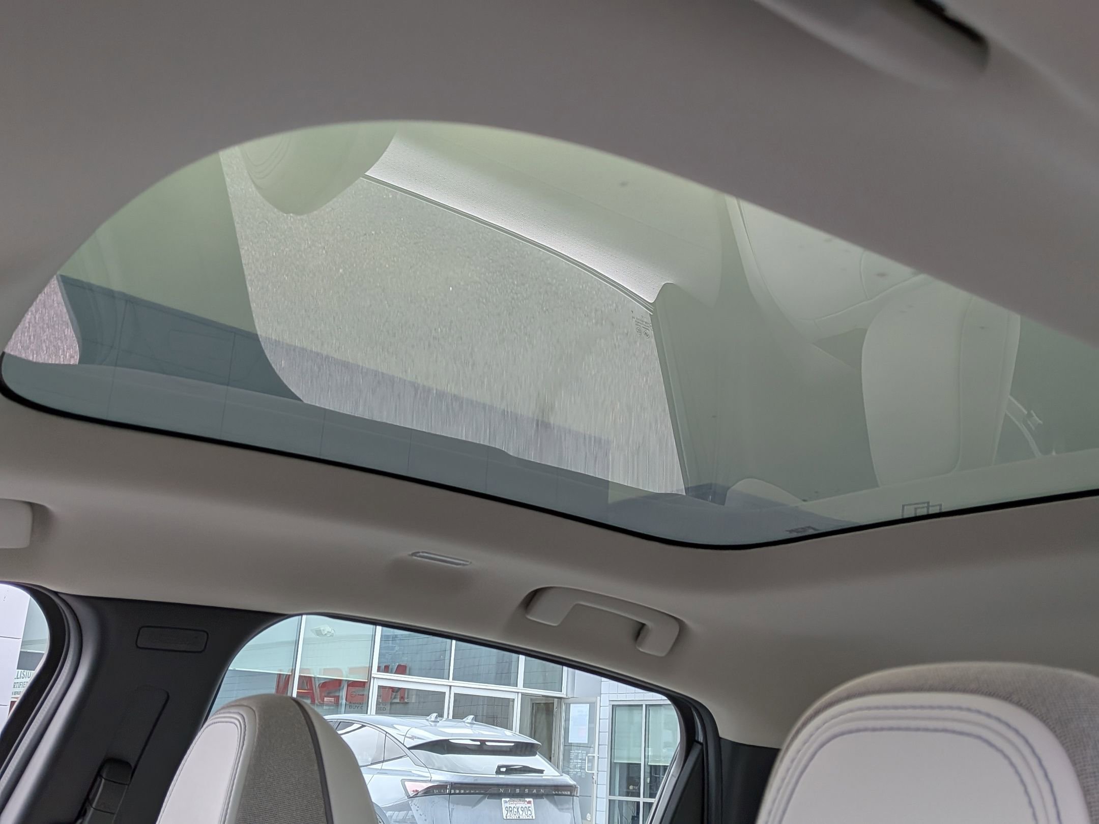 New 2026 Nissan Leaf Platinum+ image 21