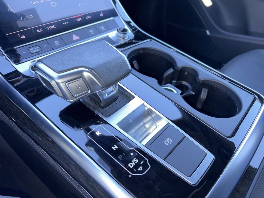 Used 2023 Audi Q7 2.0T Premium Plus w/ Premium Plus Package image 9