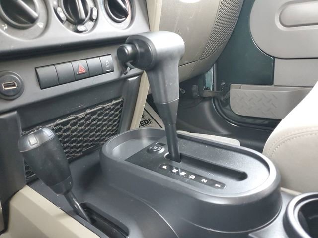 Used 2010 Jeep Wrangler Unlimited Sahara w/ Trailer Tow Group image 15