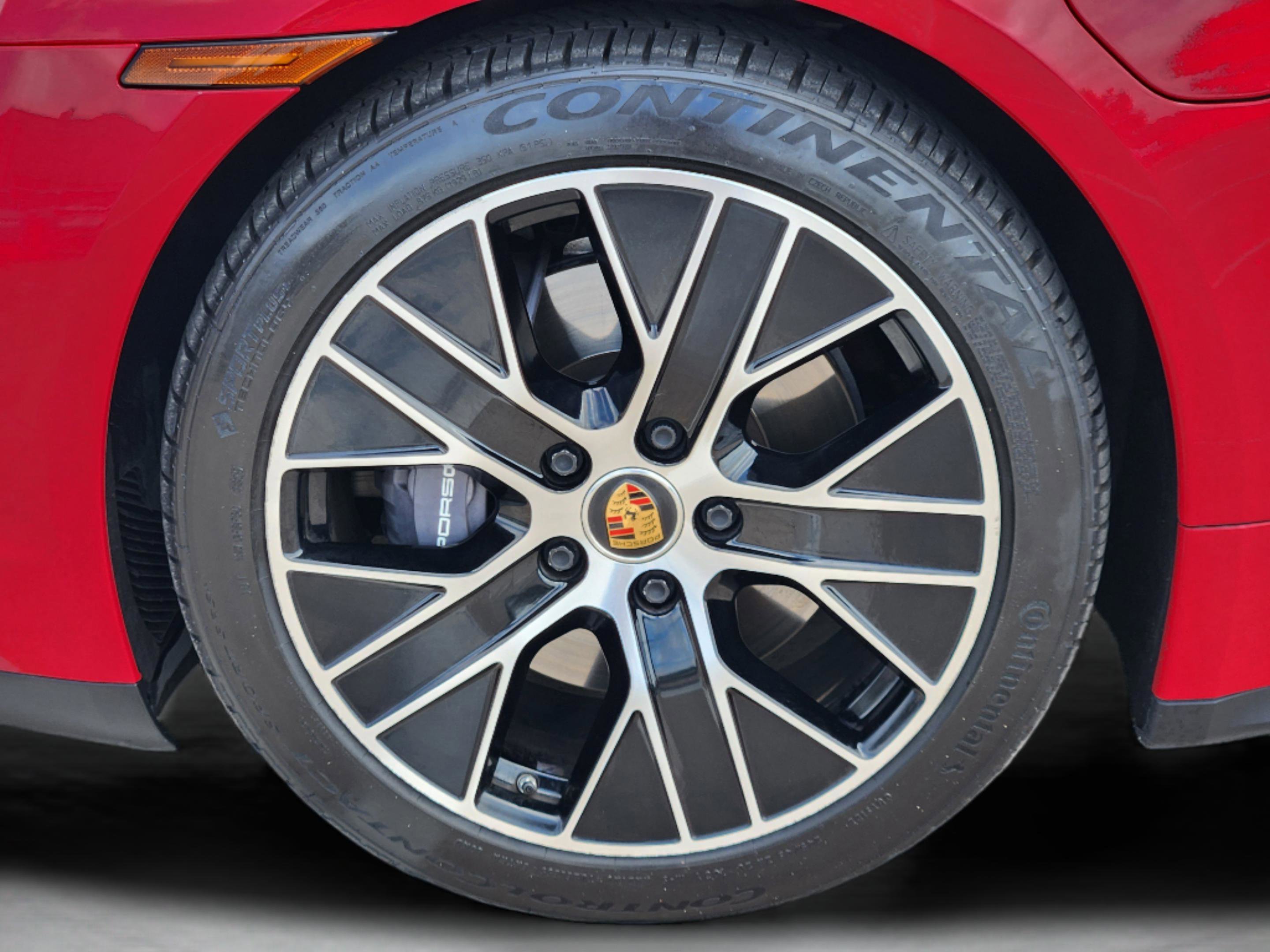 Used 2021 Porsche Taycan RWD image 38
