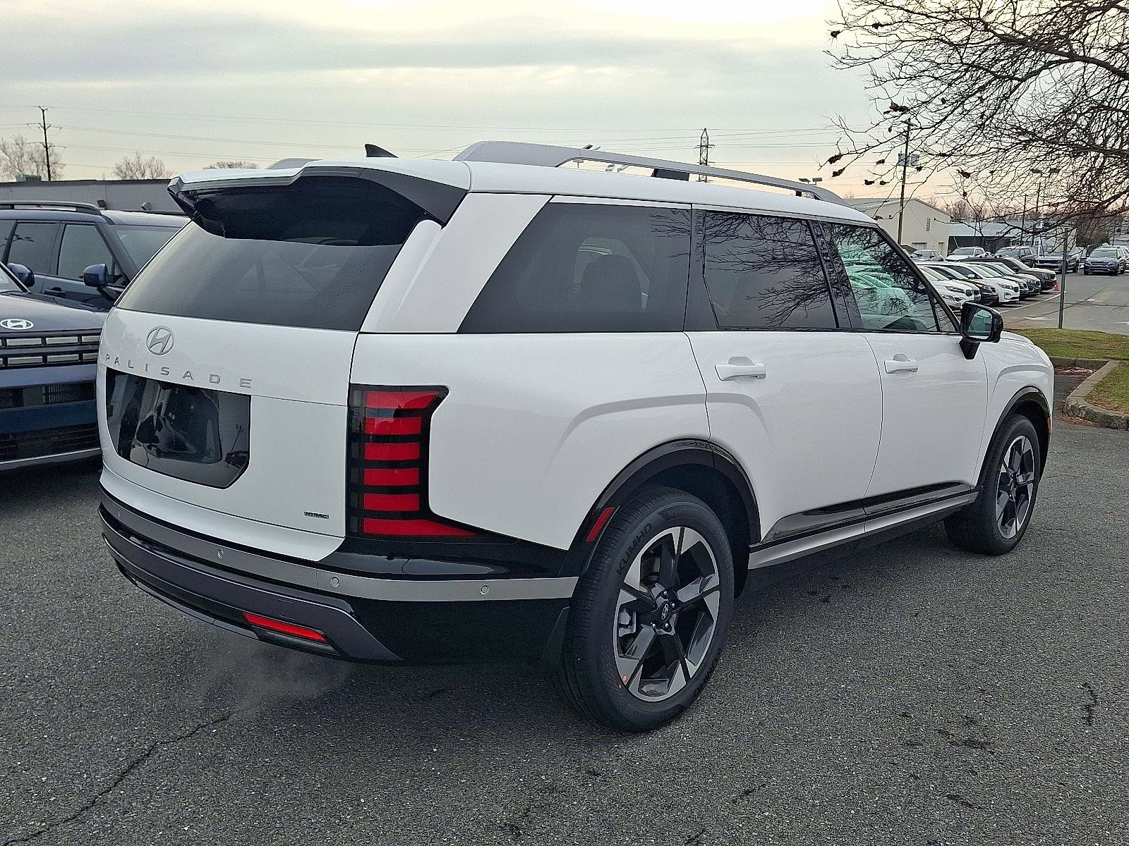 New 2026 Hyundai Palisade Limited image 3