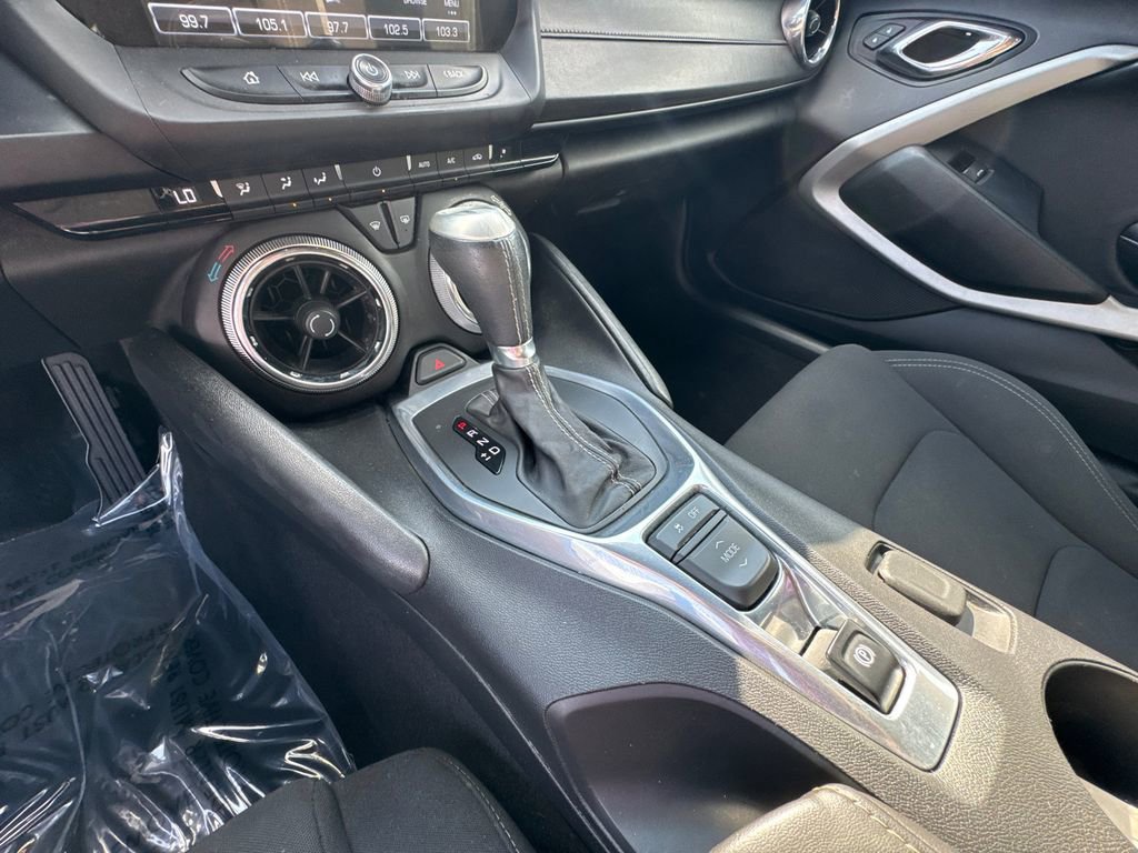 Used 2017 Chevrolet Camaro SS image 24