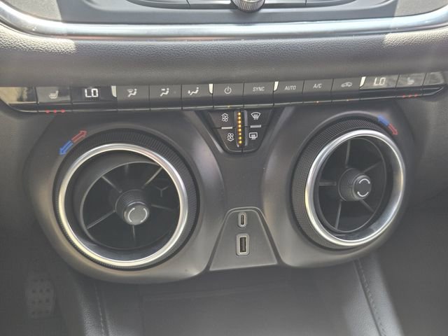 Used 2022 Chevrolet Blazer LT image 24
