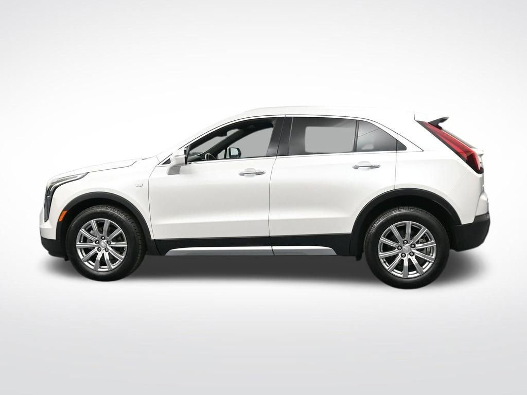 Used 2023 Cadillac XT4 Premium Luxury w/ Cold Weather Package AWD/4WD image 2