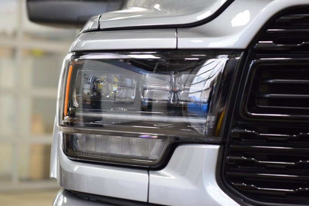 Used 2023 RAM 2500 Limited AWD/4WD image 12