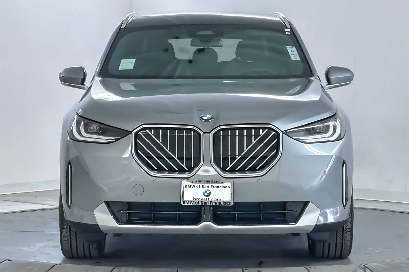 Used 2025 BMW X3 xDrive30i w/ Convenience Package AWD/4WD image 10