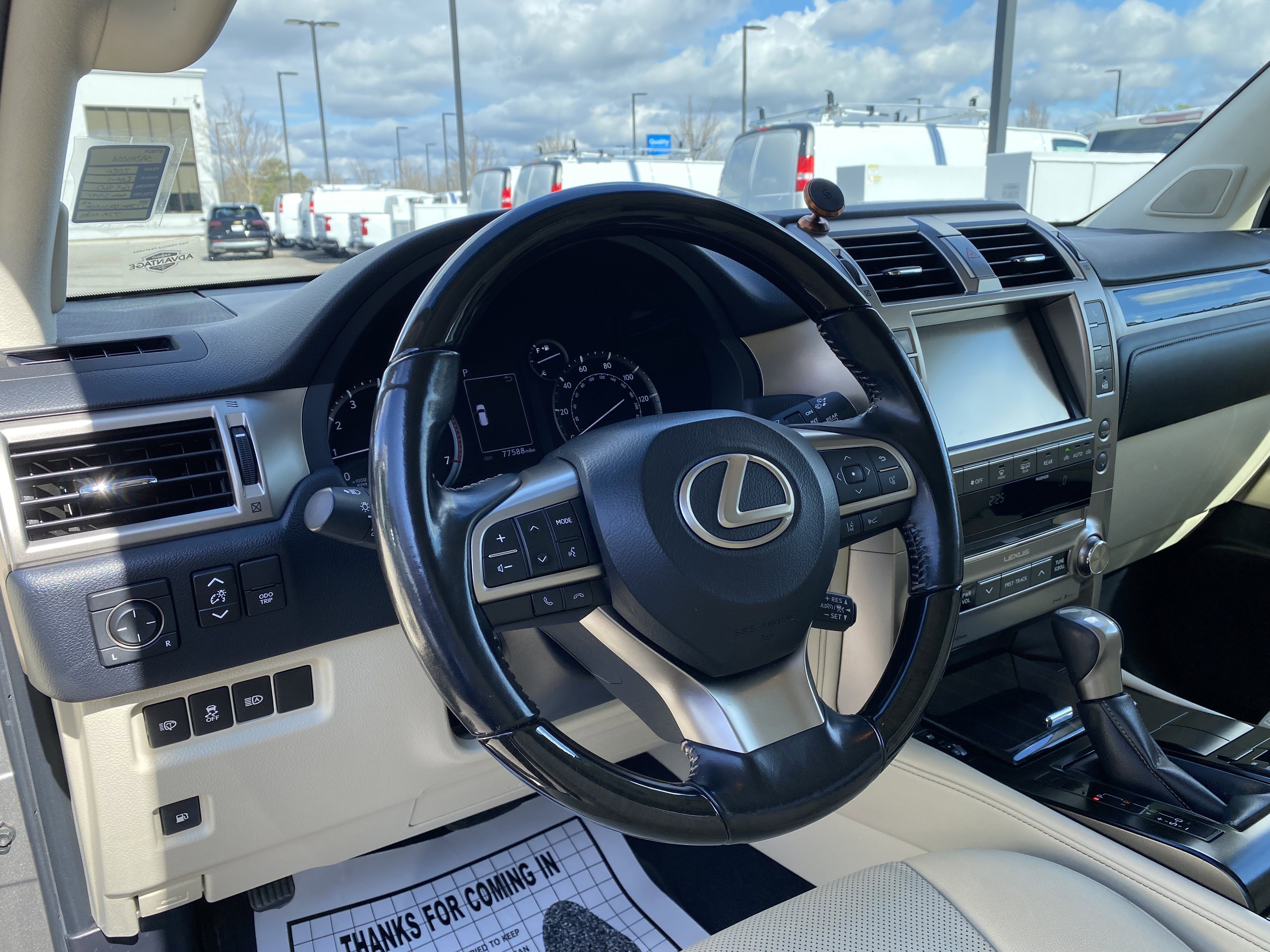 Used 2020 Lexus GX 460 Premium w/ Premium Package image 17