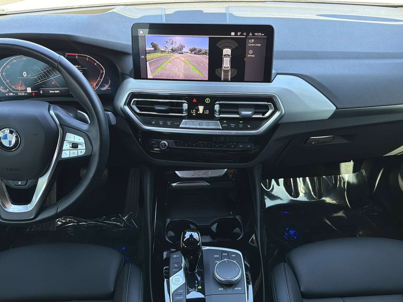Certified 2025 BMW X4 xDrive30i AWD/4WD image 16