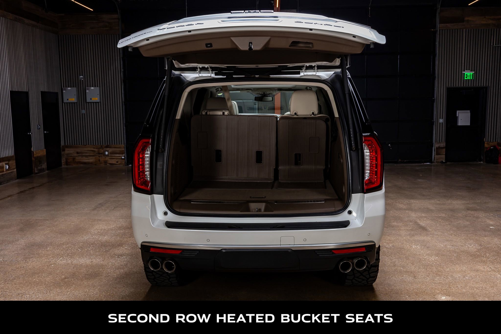 Used 2022 GMC Yukon XL Denali w/ Max Trailering Package image 8