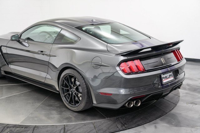 Used 2019 Ford Mustang Shelby GT350 w/ Technology Package image 10