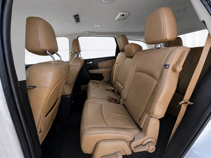 Used 2012 Dodge Journey Crew w/ Flexible Seating Group AWD/4WD image 17