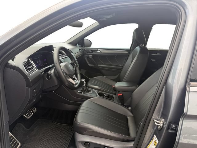 Used 2023 Volkswagen Tiguan SE R-Line FWD image 13