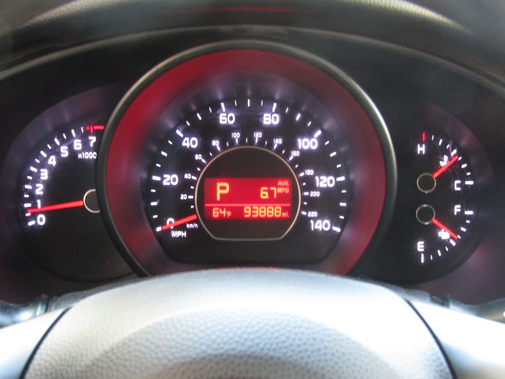 Used 2018 Kia Soul + image 18