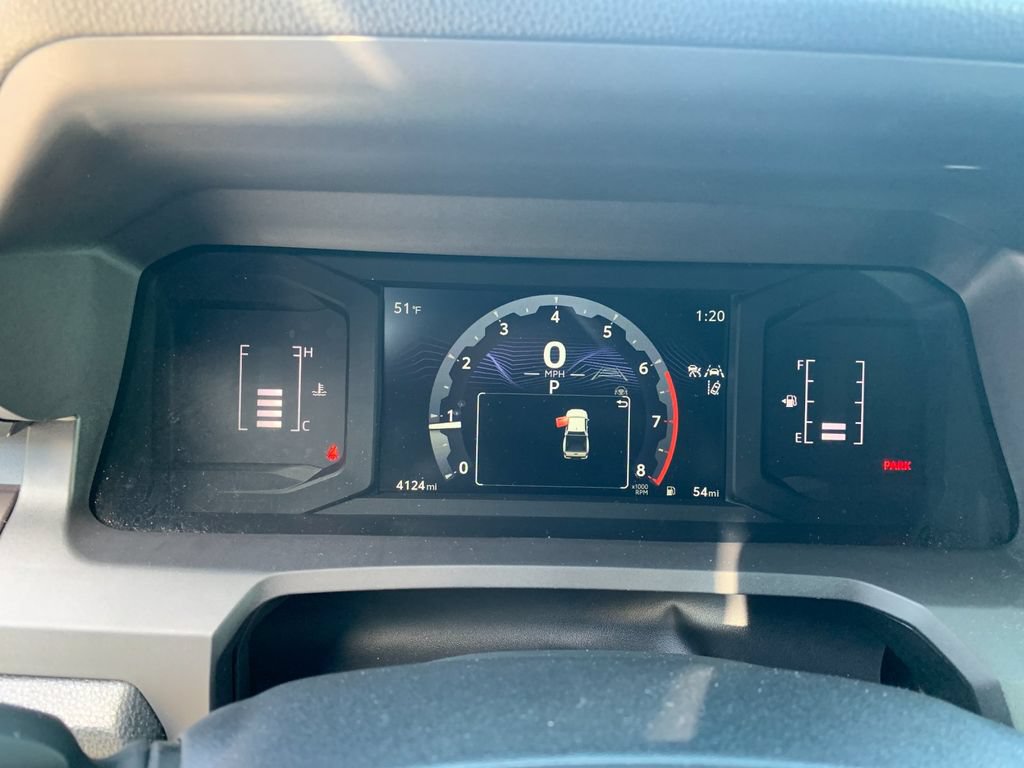 Used 2025 Toyota Tacoma SR5 AWD/4WD image 30