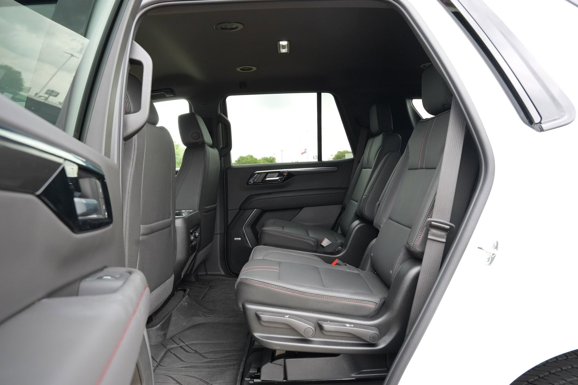 Used 2026 Chevrolet Tahoe RST w/ Comfort Package RWD image 20