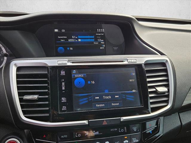 Used 2016 Honda Accord EX image 12