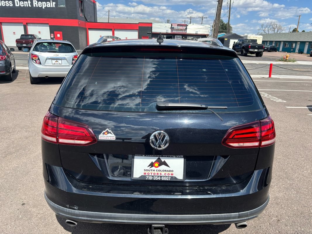 Used 2019 Volkswagen Golf Alltrack S AWD/4WD image 6