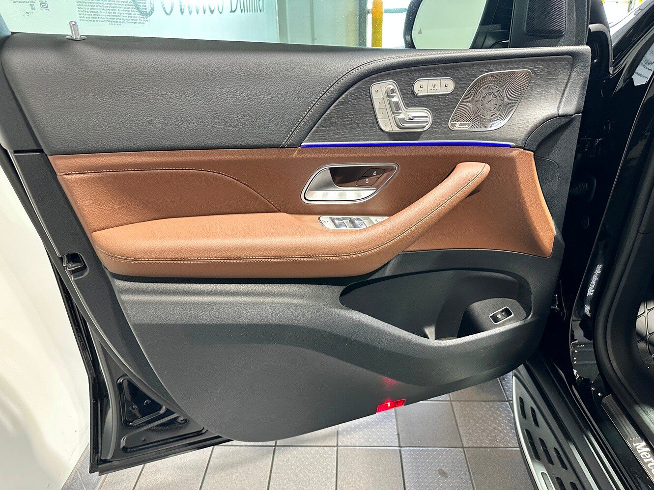 New 2026 Mercedes-Benz GLS 450 4MATIC image 8