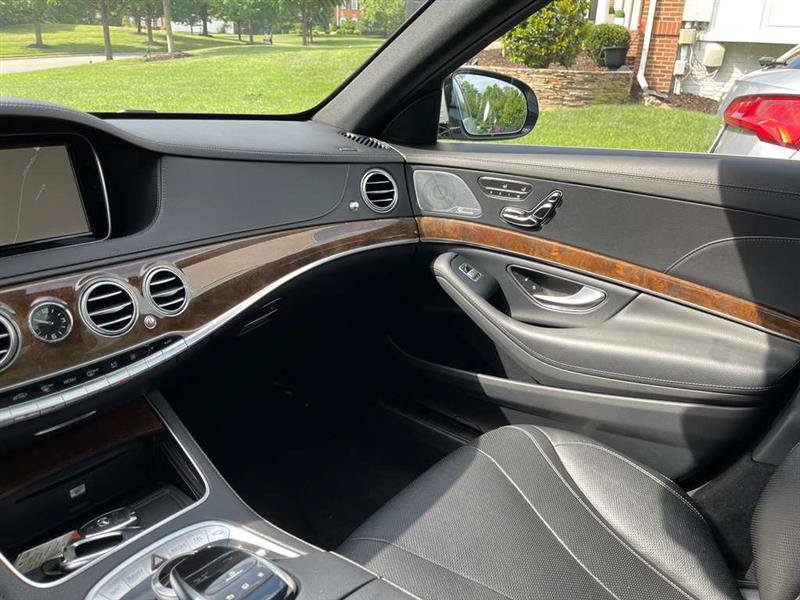 Used 2015 Mercedes-Benz S 550 4MATIC Sedan image 74