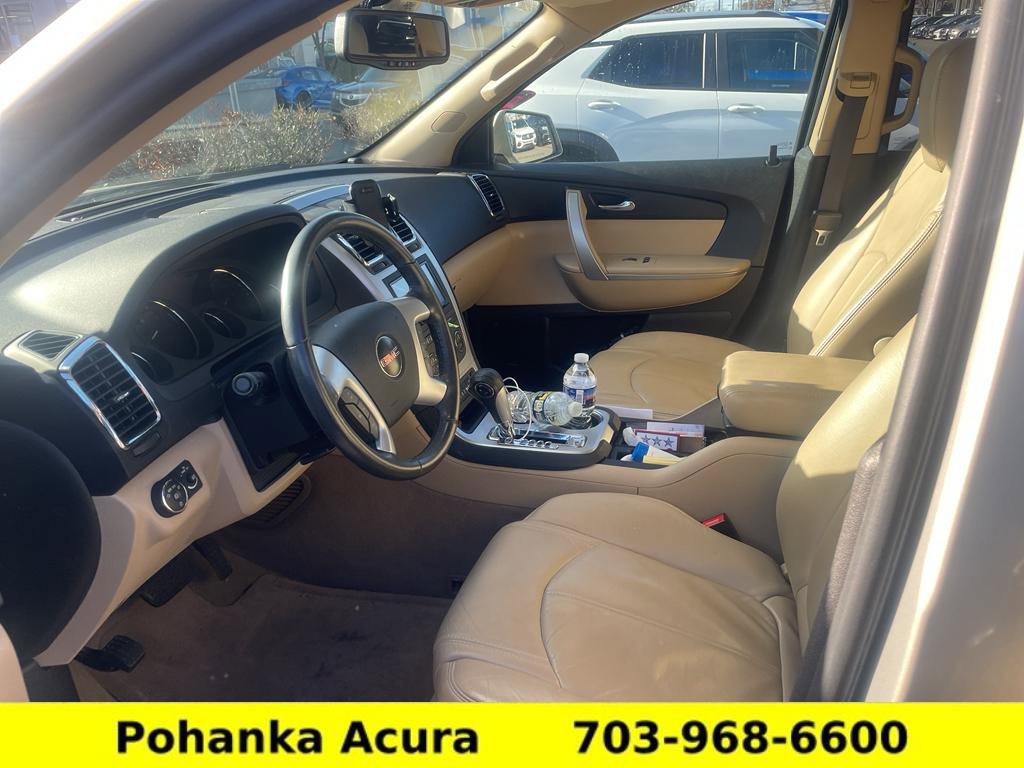 Used 2011 GMC Acadia SLT image 3
