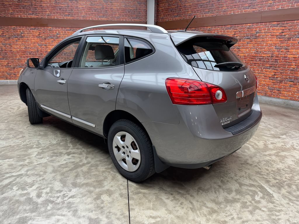 Used 2014 Nissan Rogue S w/ Convenience Package AWD/4WD image 3