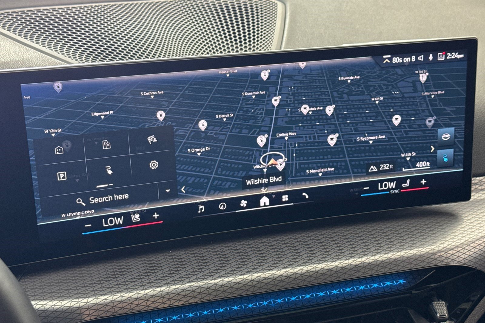 Used 2025 BMW i4 eDrive40 w/ Premium Package RWD image 19