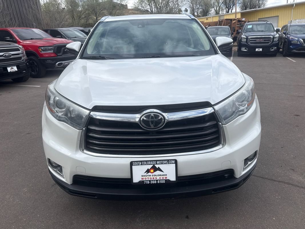 Used 2015 Toyota Highlander Limited w/ Driver Technology Package image 2