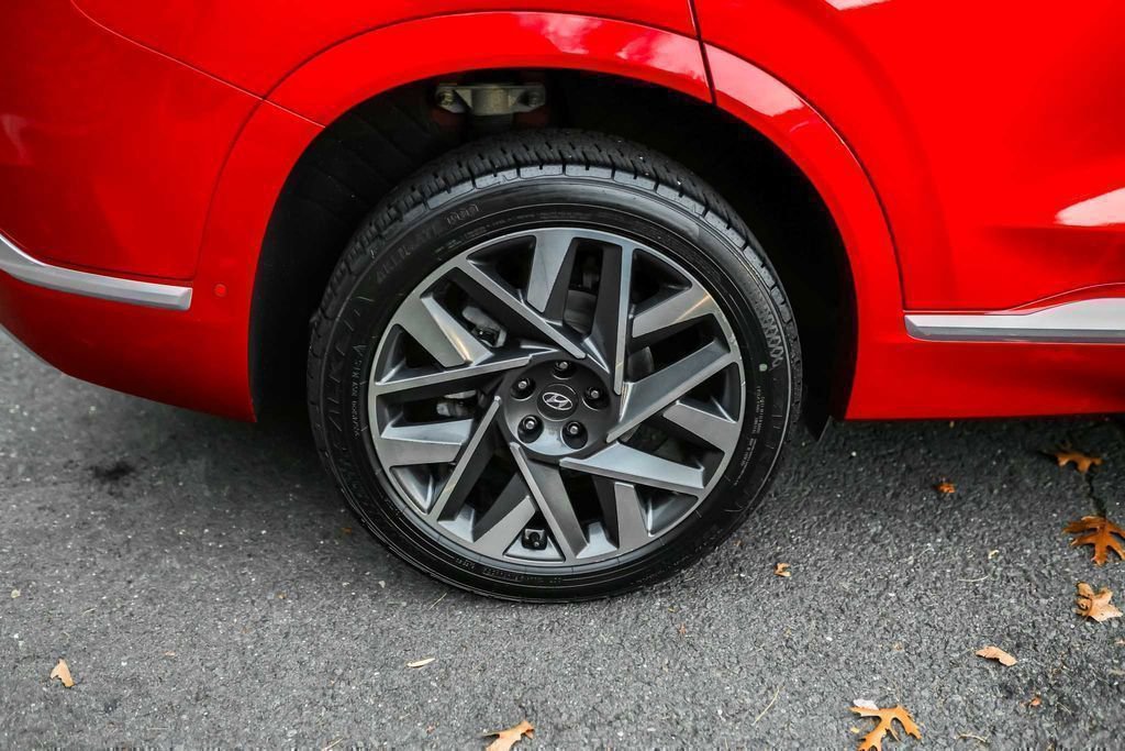 Used 2022 Hyundai Santa Fe Calligraphy image 5