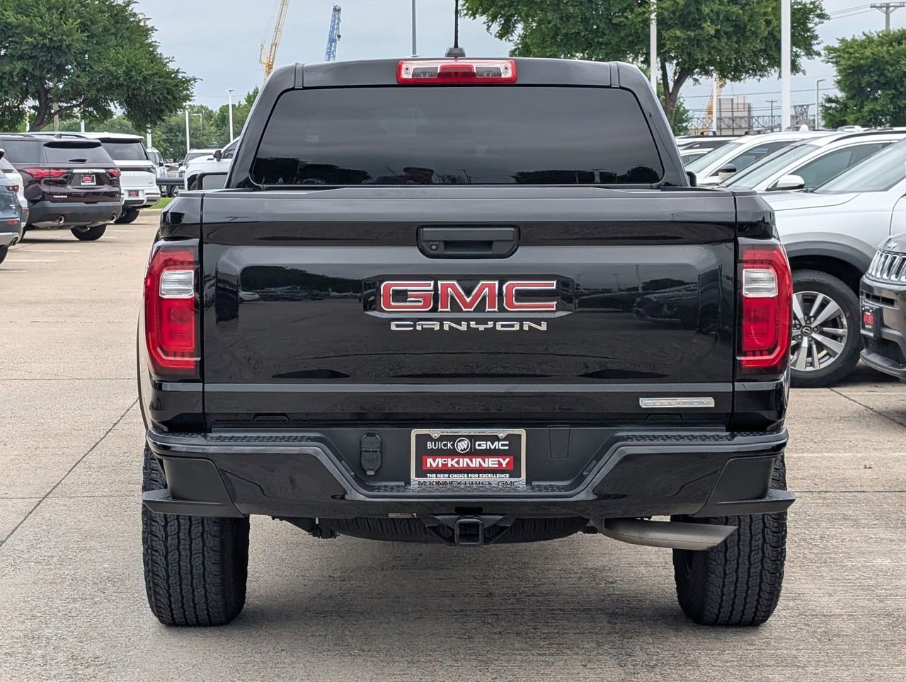Used 2023 GMC Canyon Elevation w/ Trailering Package RWD image 5