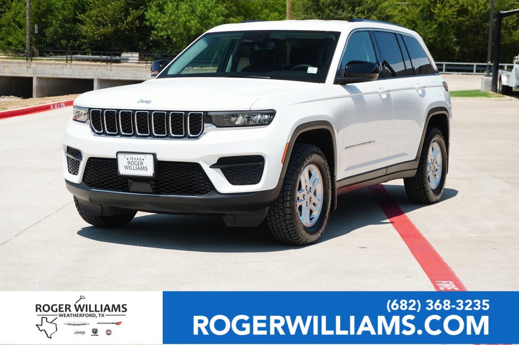 Used 2023 Jeep Grand Cherokee Laredo w/ MOPAR Finishing Package