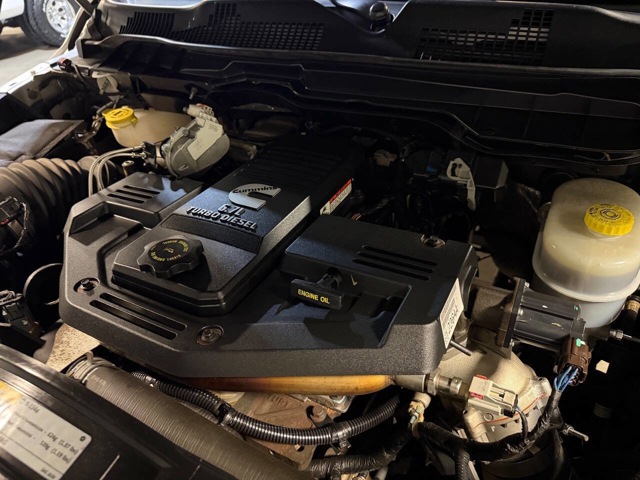 Used 2012 RAM 2500 ST w/ Chrome Appearance Group image 41