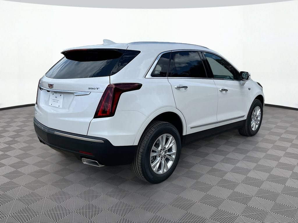 New 2026 Cadillac XT5 Luxury w/ LPO, Floor Liner Package AWD/4WD image 5