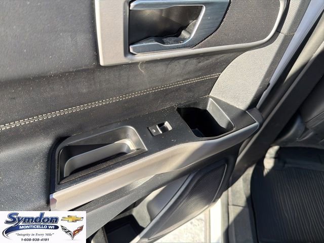 Used 2022 Ford Explorer XLT w/ Equipment Group 202A image 19