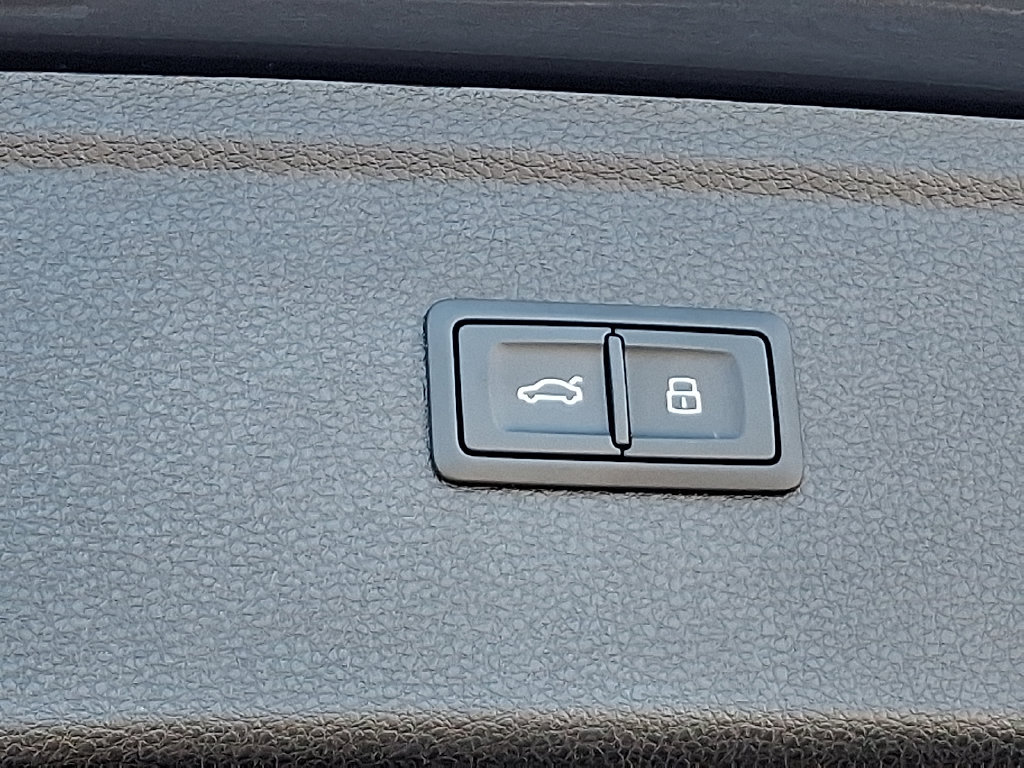 Certified 2023 Audi Q5 Premium AWD/4WD image 31