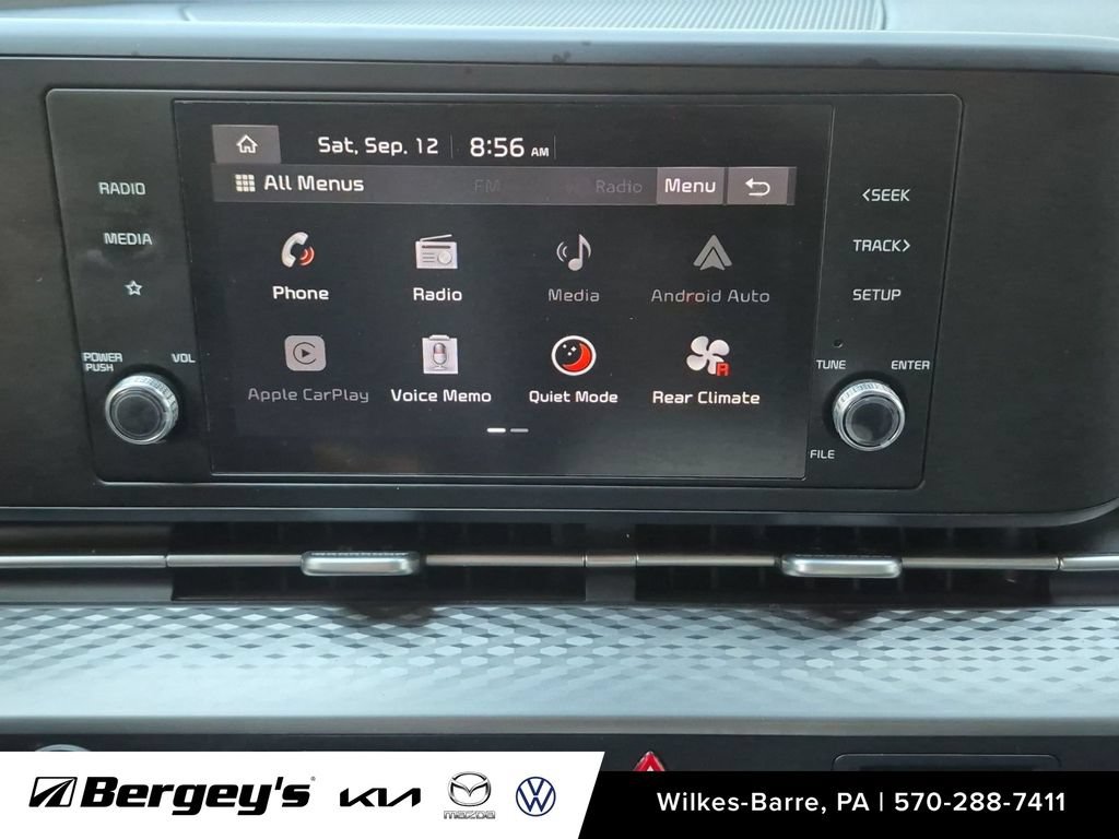 Used 2022 Kia Carnival LX FWD image 19