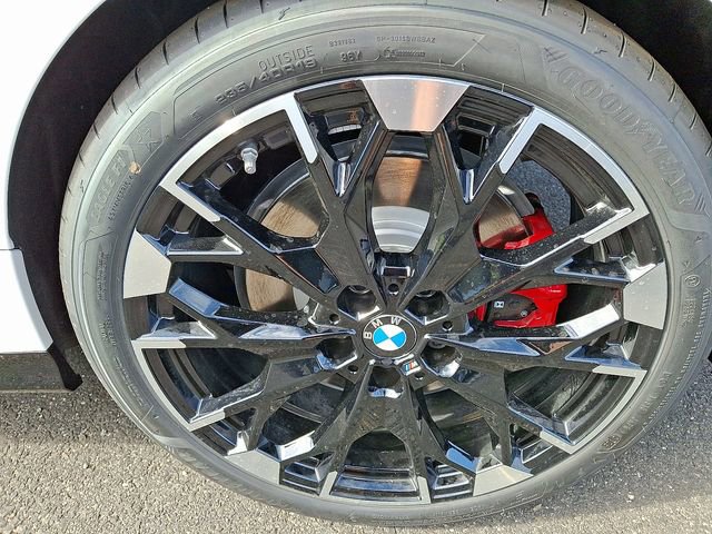 New 2026 BMW M235i xDrive w/ Technology Package image 8