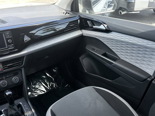 Certified 2022 Volkswagen Taos S FWD image 16