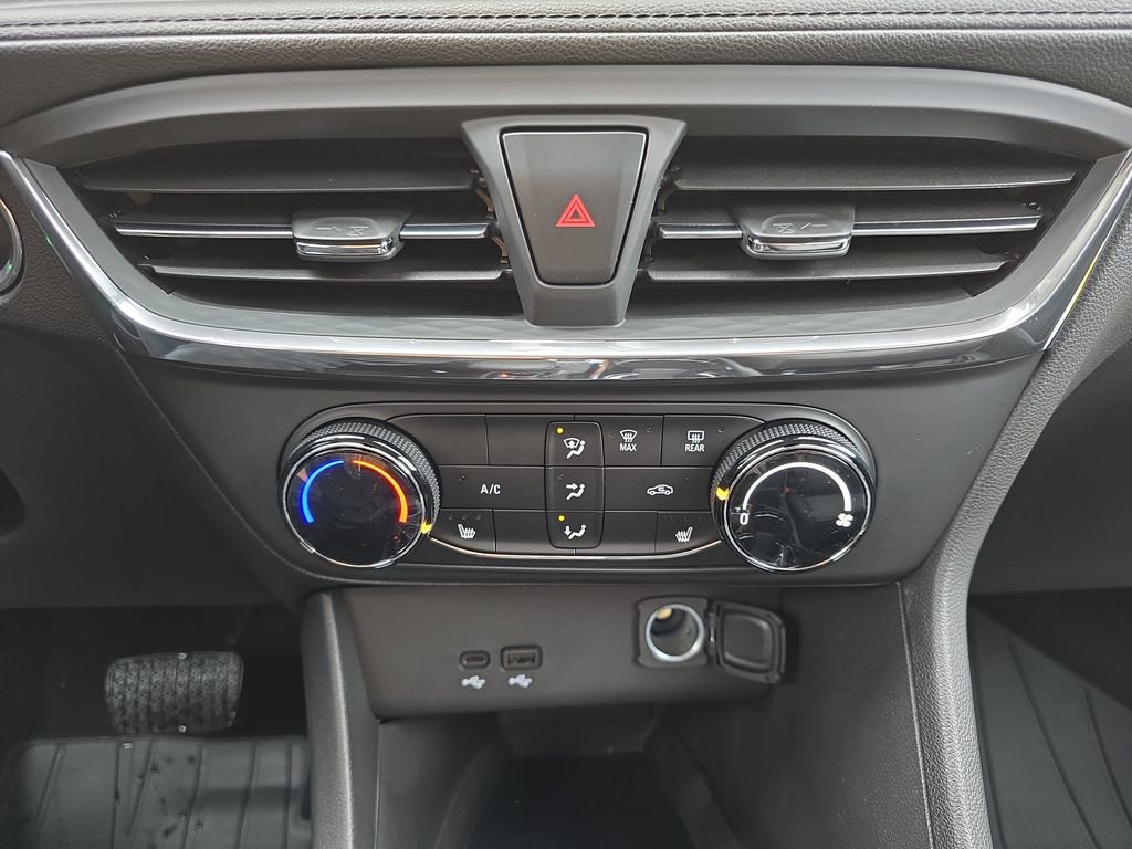 New 2026 Buick Encore GX Preferred w/ Comfort Package FWD image 23