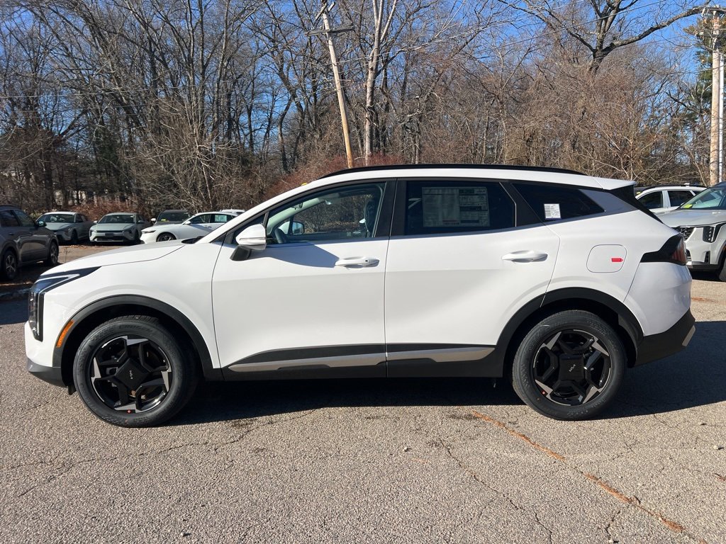 New 2026 Kia Sportage EX image 2