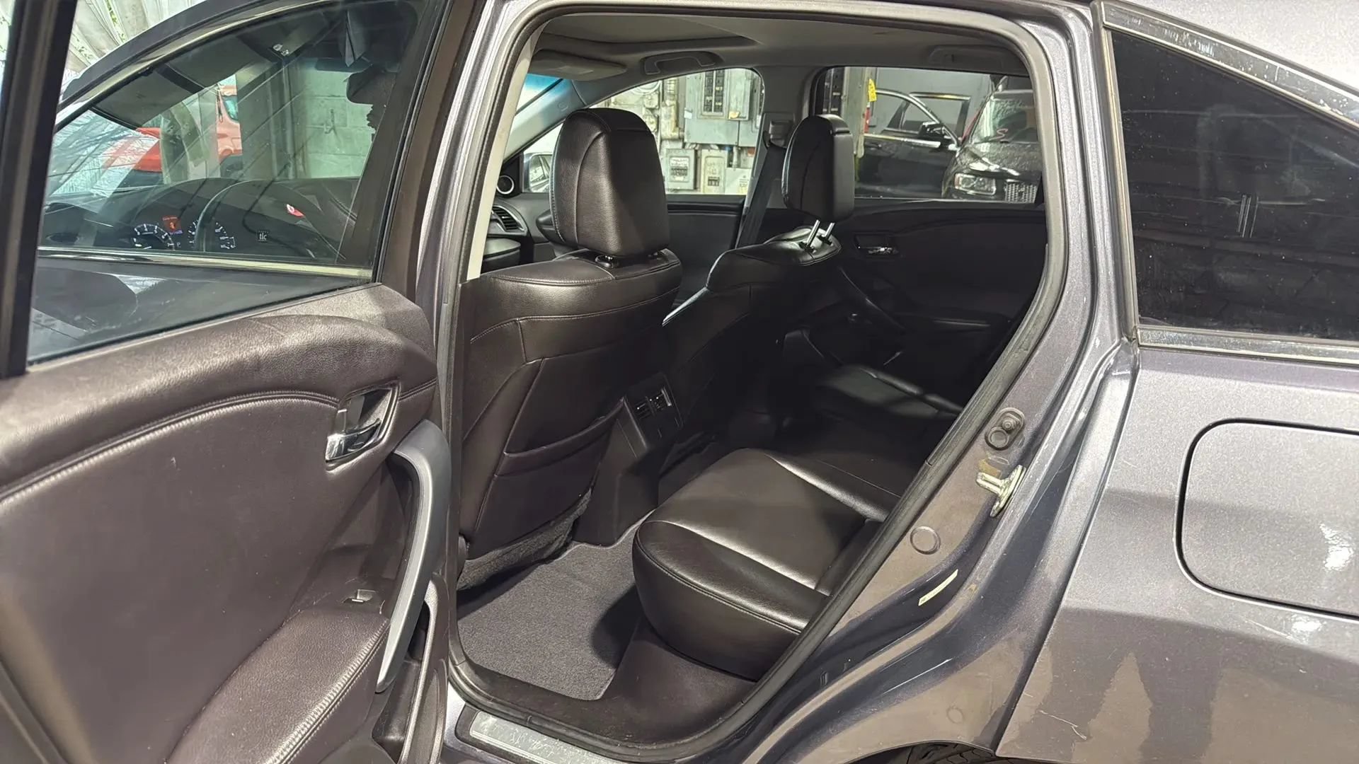 Used 2017 Acura RDX AWD image 28