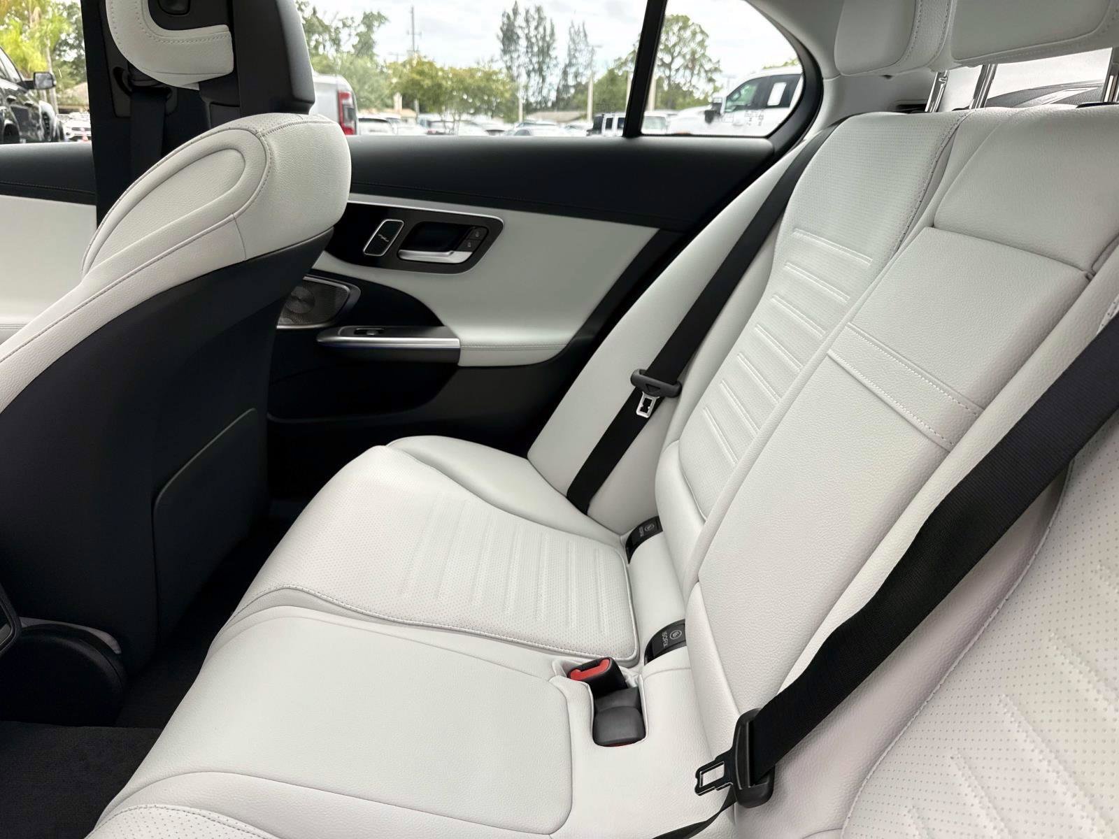 New 2026 Mercedes-Benz C 300 Sedan image 13