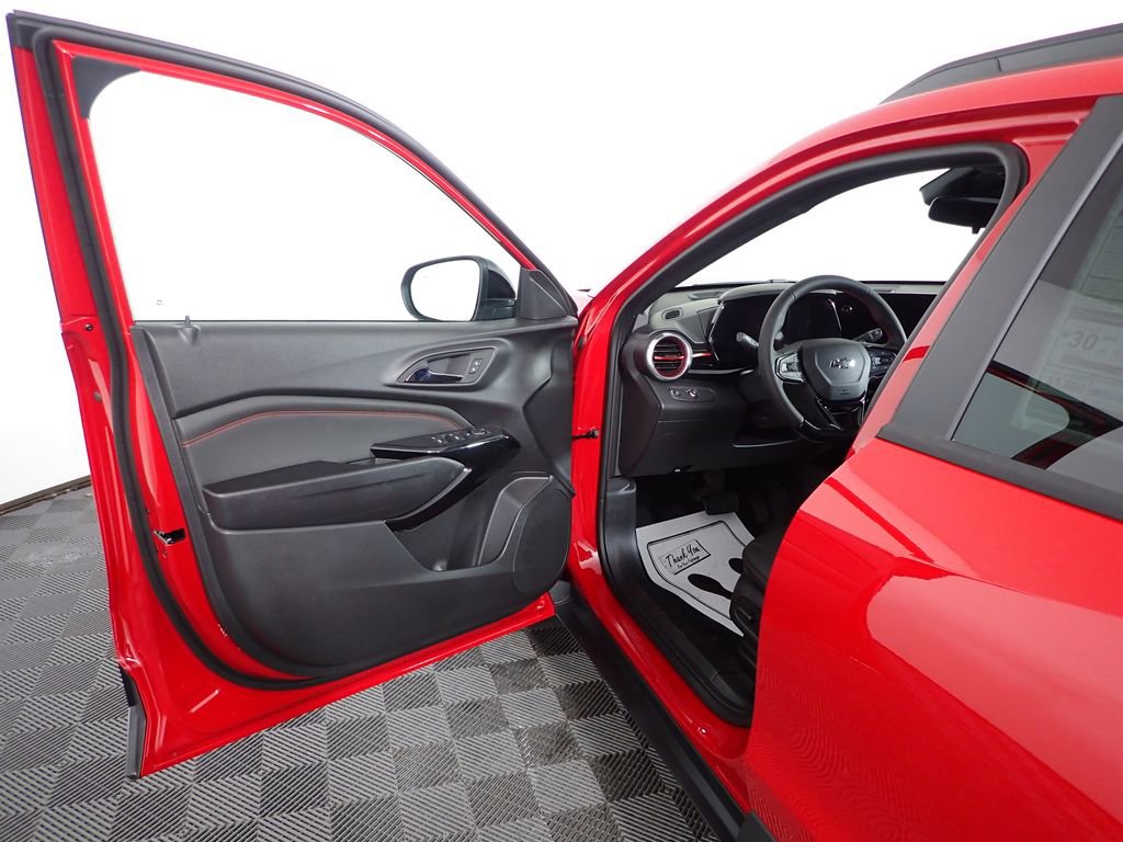 New 2026 Chevrolet Trax RS image 16