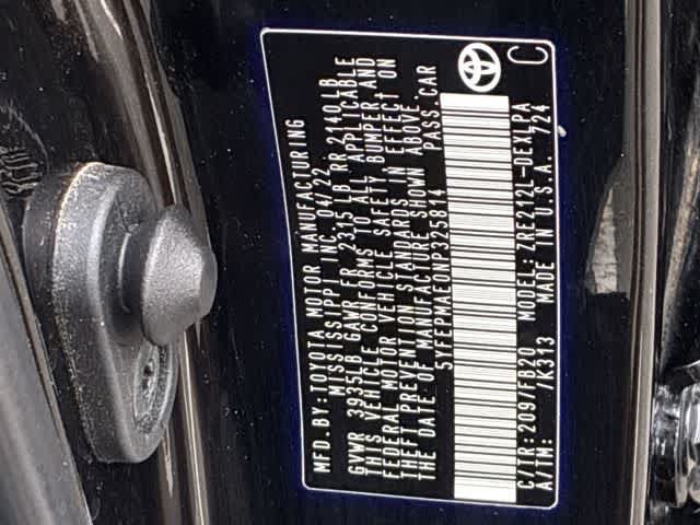 Used 2022 Toyota Corolla LE FWD image 36