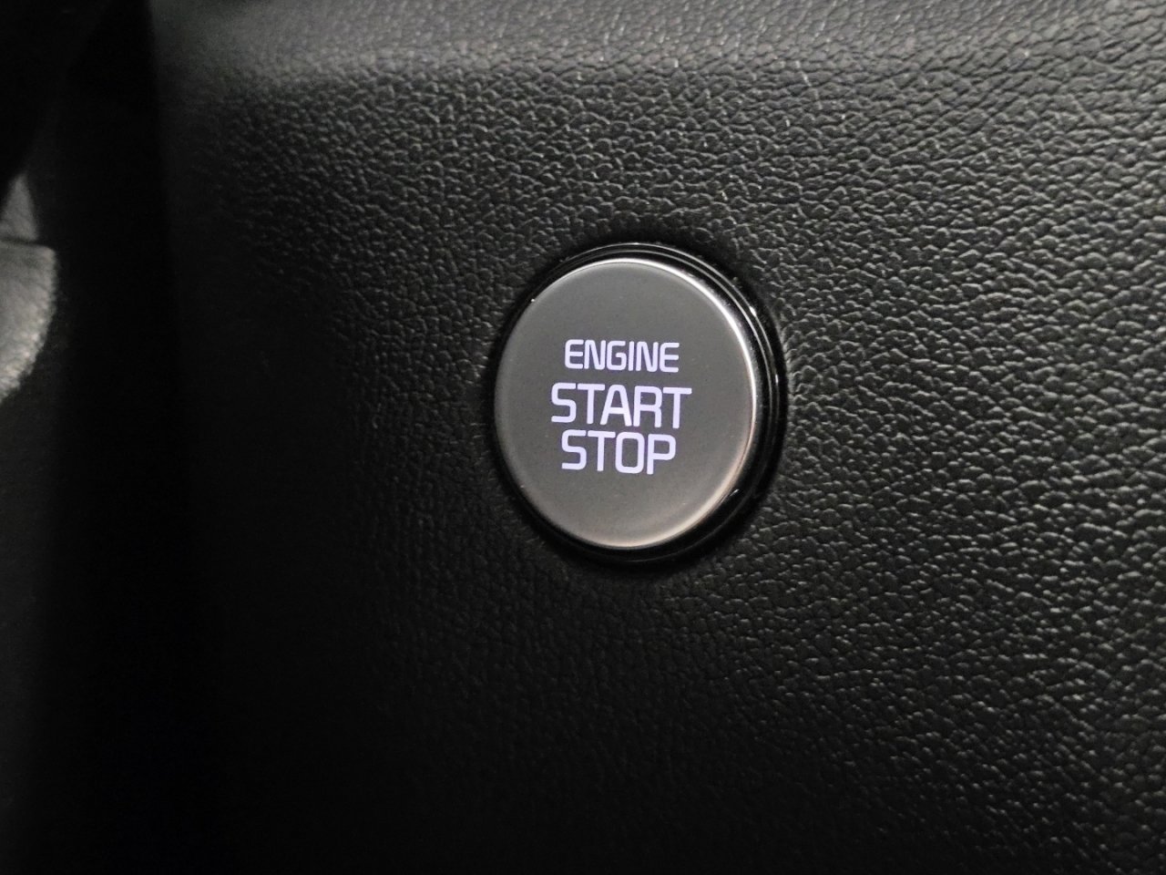 Used 2022 Kia Sorento S image 28