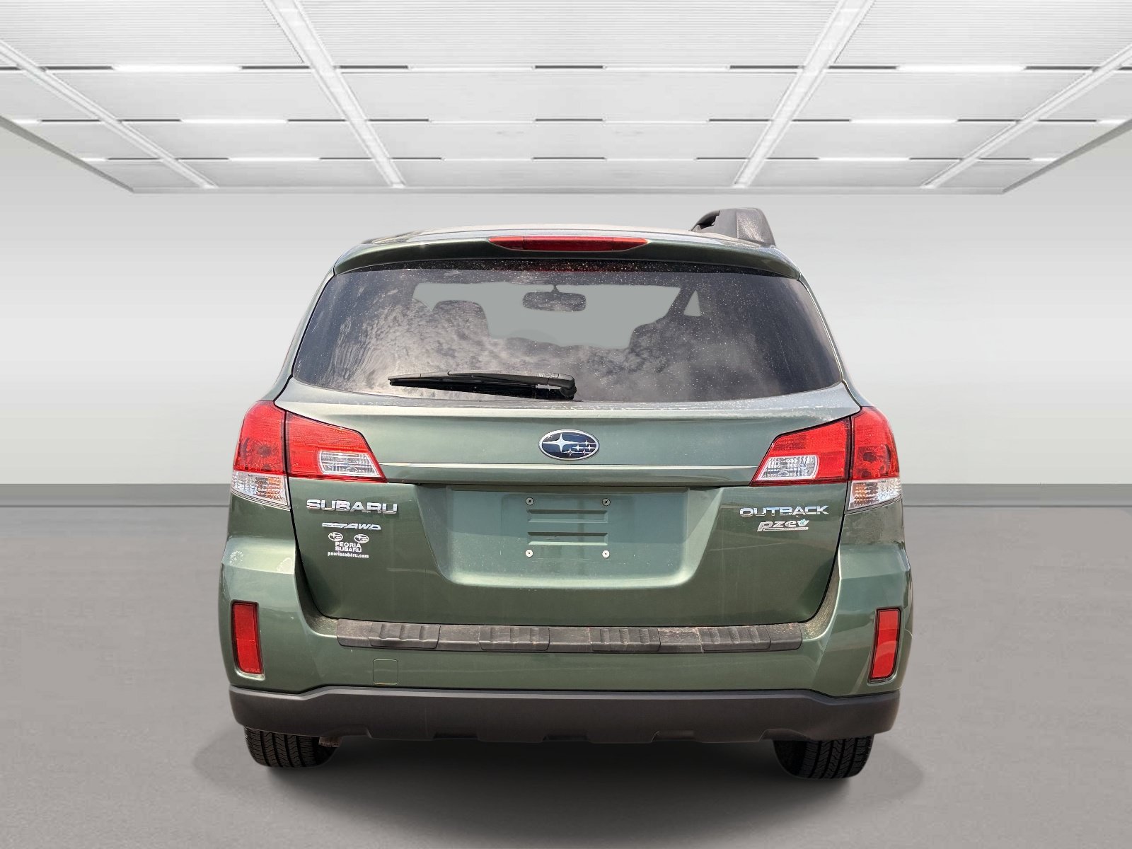 Used 2010 Subaru Outback 2.5i Premium AWD/4WD image 4