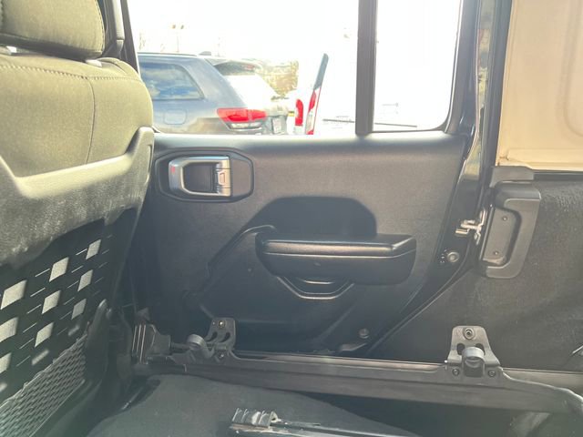Used 2021 Jeep Wrangler Unlimited Rubicon w/ Dual Top Group image 24