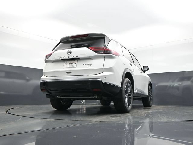 New 2026 Nissan Rogue Platinum w/ Tech Package AWD/4WD image 30